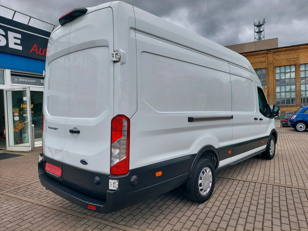 Ford Transit Kasten 350 L4 lang hoch Klima Cam DAB - Pasažieru furgons: foto 5 Ford Transit Kasten 350 L4 lang hoch Klima Cam DAB - Pasažieru furgons: foto 5