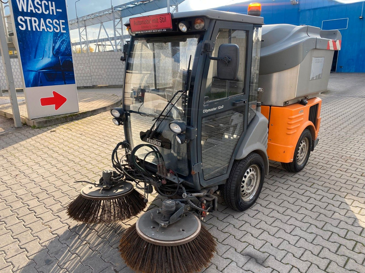 Hako Citymaster 1250 Kehrmaschine - Ielu tīrīšanas mašīna: foto 1 Hako Citymaster 1250 Kehrmaschine - Ielu tīrīšanas mašīna: foto 1