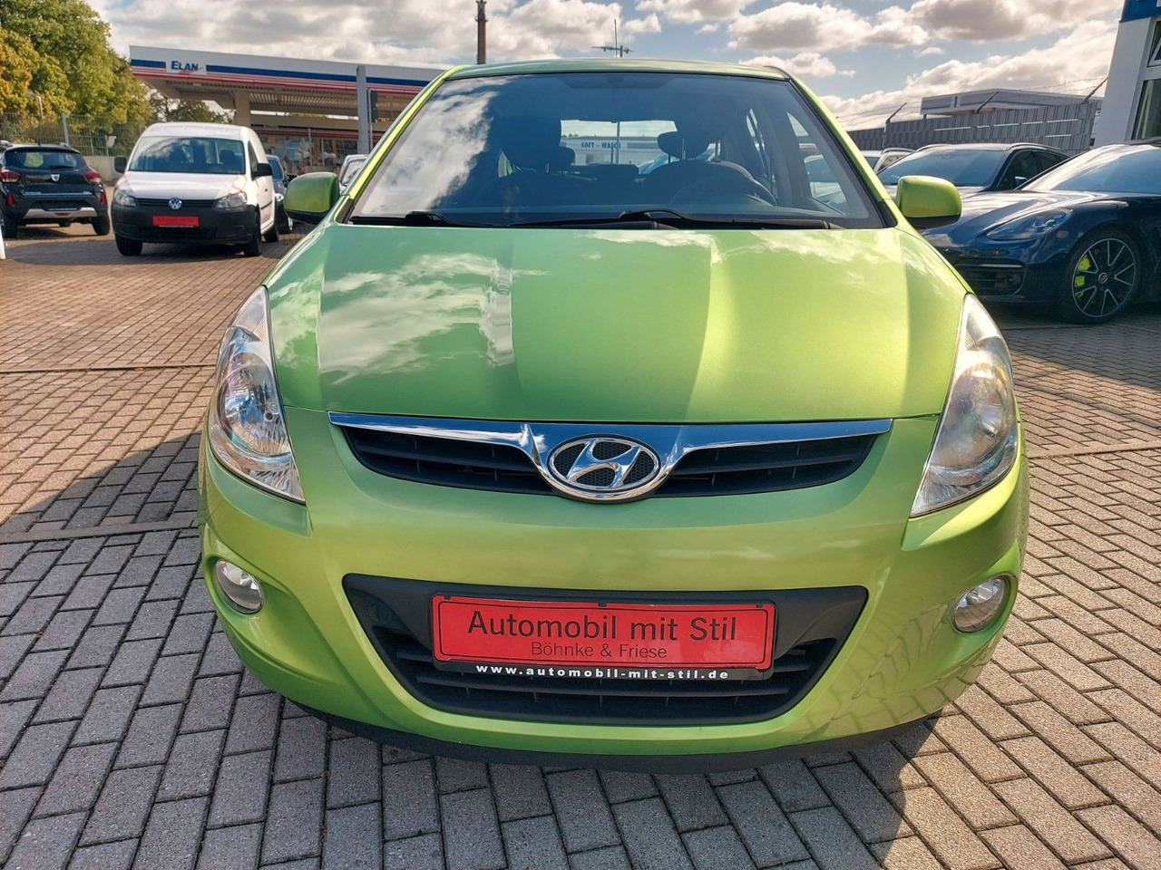 Hyundai i20 Klima USB 5 Türen - Vieglā automašīna: foto 2 Hyundai i20 Klima USB 5 Türen - Vieglā automašīna: foto 2