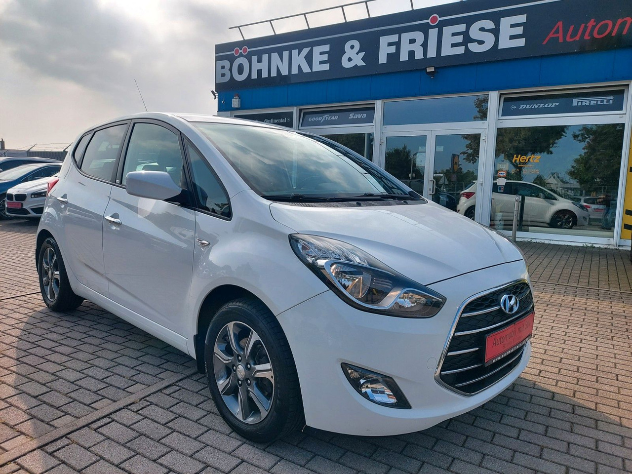 Hyundai ix20 Passion Automatik Klima PDC AHK - Vieglā automašīna: foto 1 Hyundai ix20 Passion Automatik Klima PDC AHK - Vieglā automašīna: foto 1
