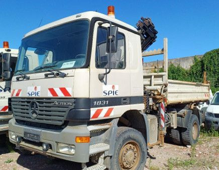 Mercedes-Benz ACTROS 1831 4X4 KRAN MEILER ALLRAD ATLAS KRAN - Kravas automašīna pašizgāzējs, Kravas auto ar manipulatoru: foto 1 Mercedes-Benz ACTROS 1831 4X4 KRAN MEILER ALLRAD ATLAS KRAN - Kravas automašīna pašizgāzējs, Kravas auto ar manipulatoru: foto 1