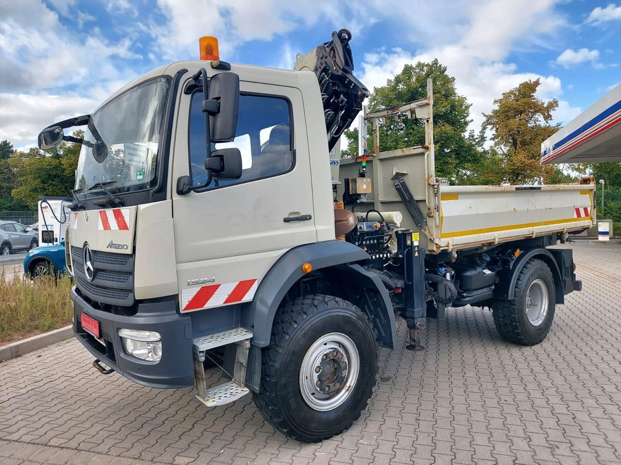 Mercedes-Benz Atego / 1324 MEILER 4X4 KRAN ATLAS 116.3 - Kravas automašīna pašizgāzējs, Kravas auto ar manipulatoru: foto 1 Mercedes-Benz Atego / 1324 MEILER 4X4 KRAN ATLAS 116.3 - Kravas automašīna pašizgāzējs, Kravas auto ar manipulatoru: foto 1