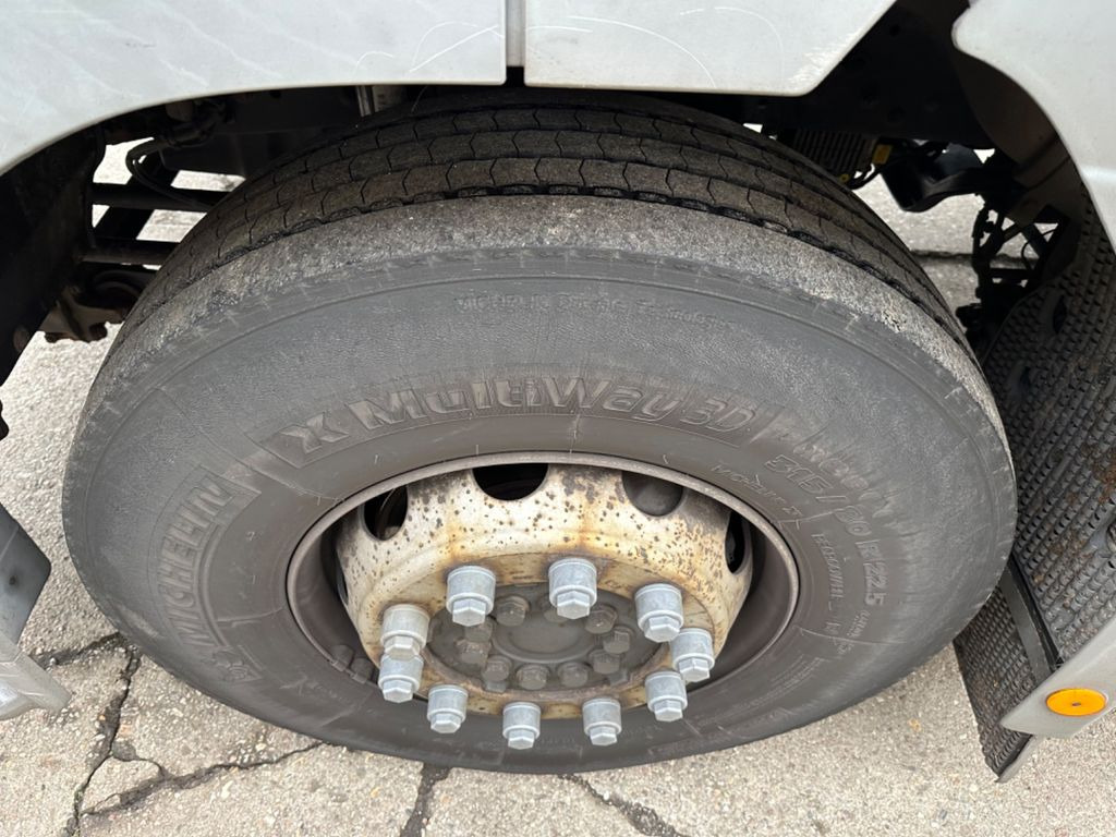 Kravas automašīna refrižerators Mercedes-Benz Axor 1824 EURO 5 CARRIER TIEFKÜHLER 3 KAMERN: foto 16