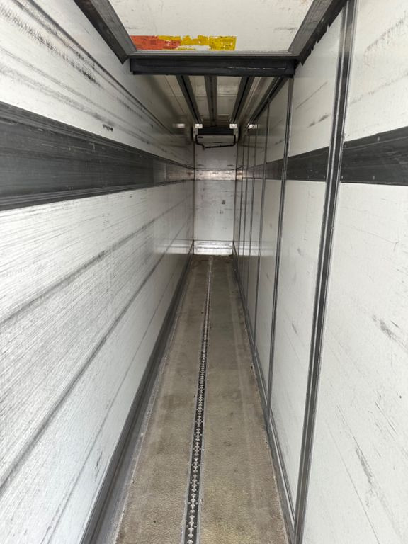 Kravas automašīna refrižerators Mercedes-Benz Axor 1824 EURO 5 CARRIER TIEFKÜHLER 3 KAMERN: foto 29