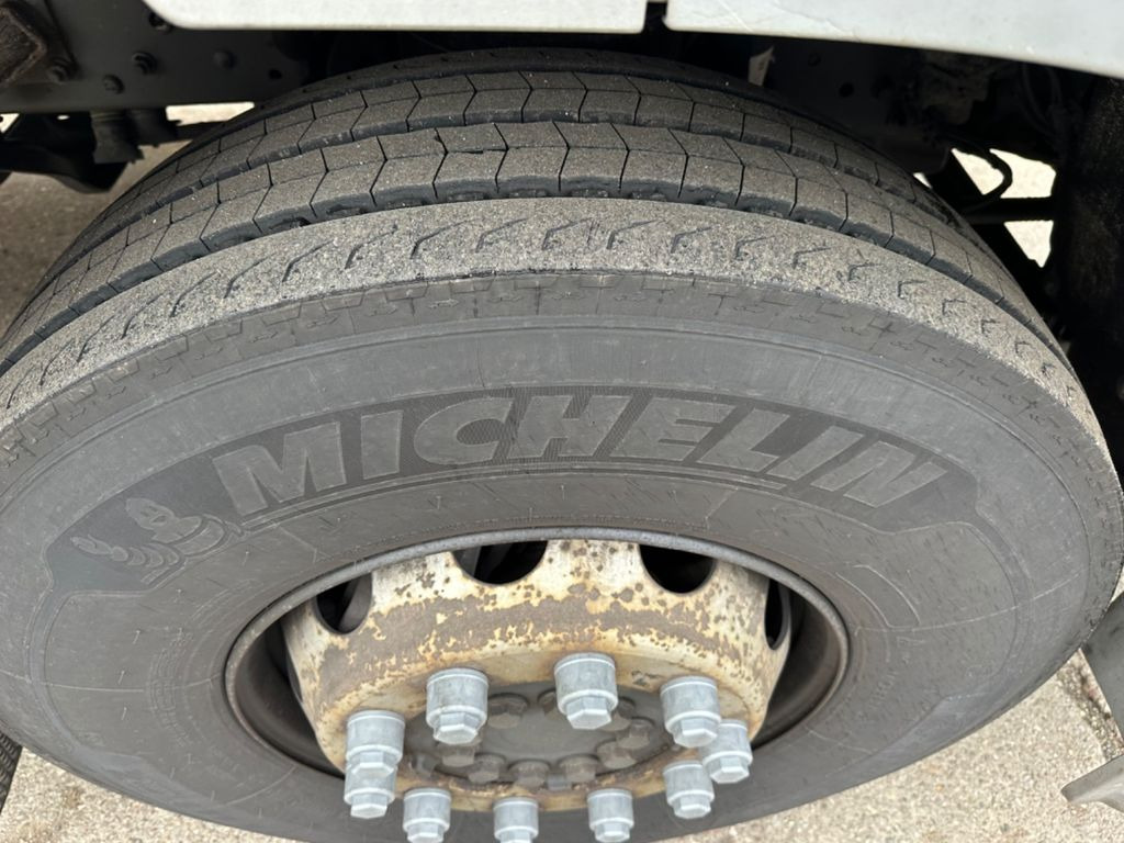 Kravas automašīna refrižerators Mercedes-Benz Axor 1824 EURO 5 CARRIER TIEFKÜHLER 3 KAMERN: foto 14