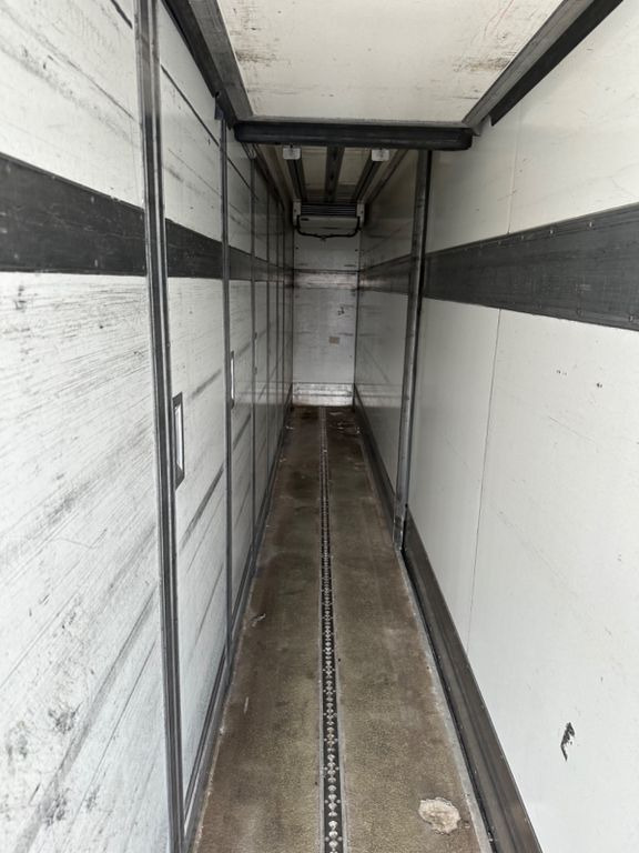 Kravas automašīna refrižerators Mercedes-Benz Axor 1824 EURO 5 CARRIER TIEFKÜHLER 3 KAMERN: foto 30