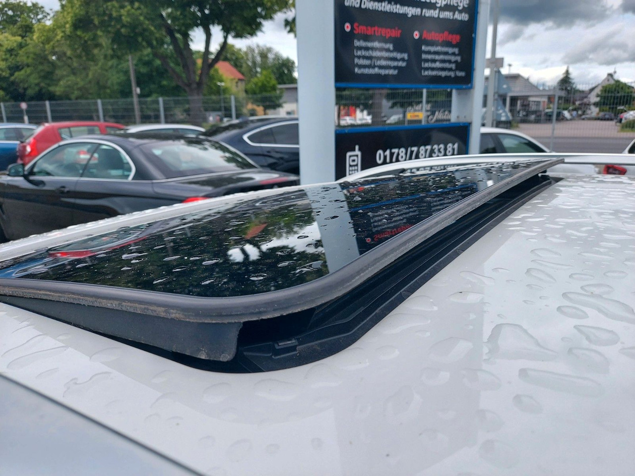 Mercedes-Benz E 220 E -Klasse T 220CDI LED Glasdach Leder Navi - Vieglā automašīna: foto 3 Mercedes-Benz E 220 E -Klasse T 220CDI LED Glasdach Leder Navi - Vieglā automašīna: foto 3