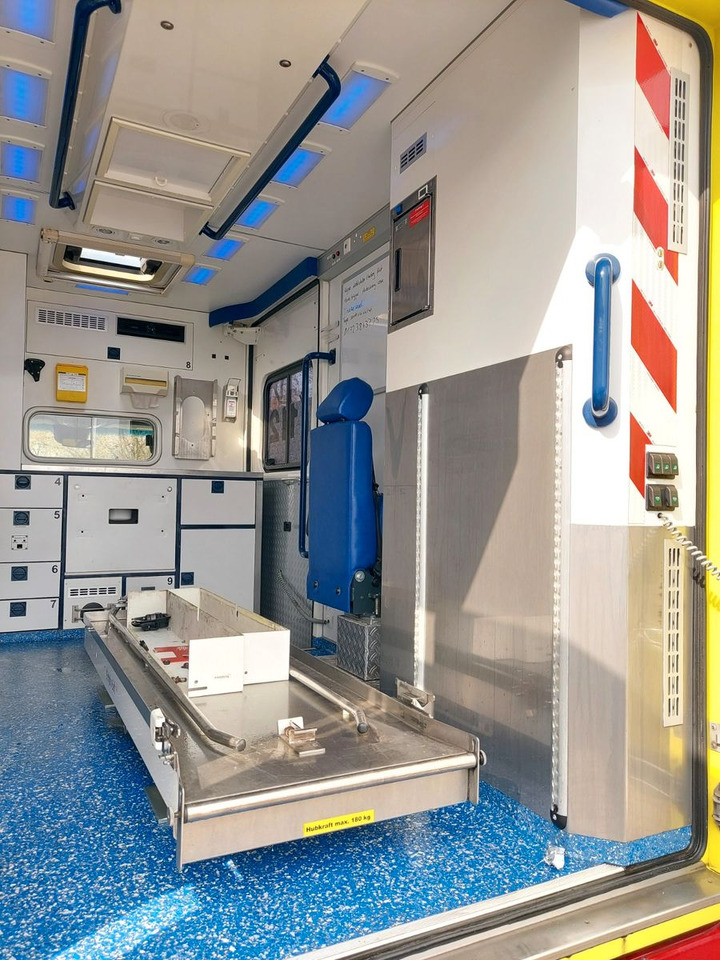 Jaunā Ātrās palīdzības mašīna Mercedes-Benz Sprinter II Pritsche 516 Autom. RTW Ambulance: foto 24