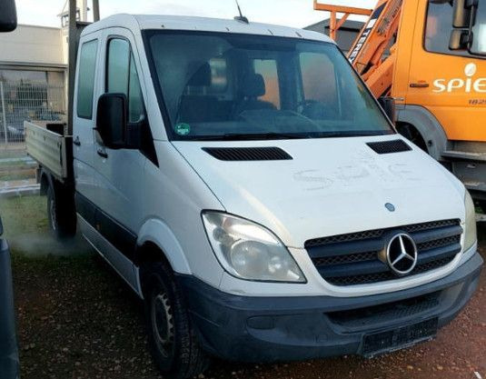 Mercedes-Benz Sprinter II Pritsche/DoKa 315 CDI AHK TÜV 27 - Automašīna ar kravas platformu, Kravas-pasažieru furgons: foto 1 Mercedes-Benz Sprinter II Pritsche/DoKa 315 CDI AHK TÜV 27 - Automašīna ar kravas platformu, Kravas-pasažieru furgons: foto 1