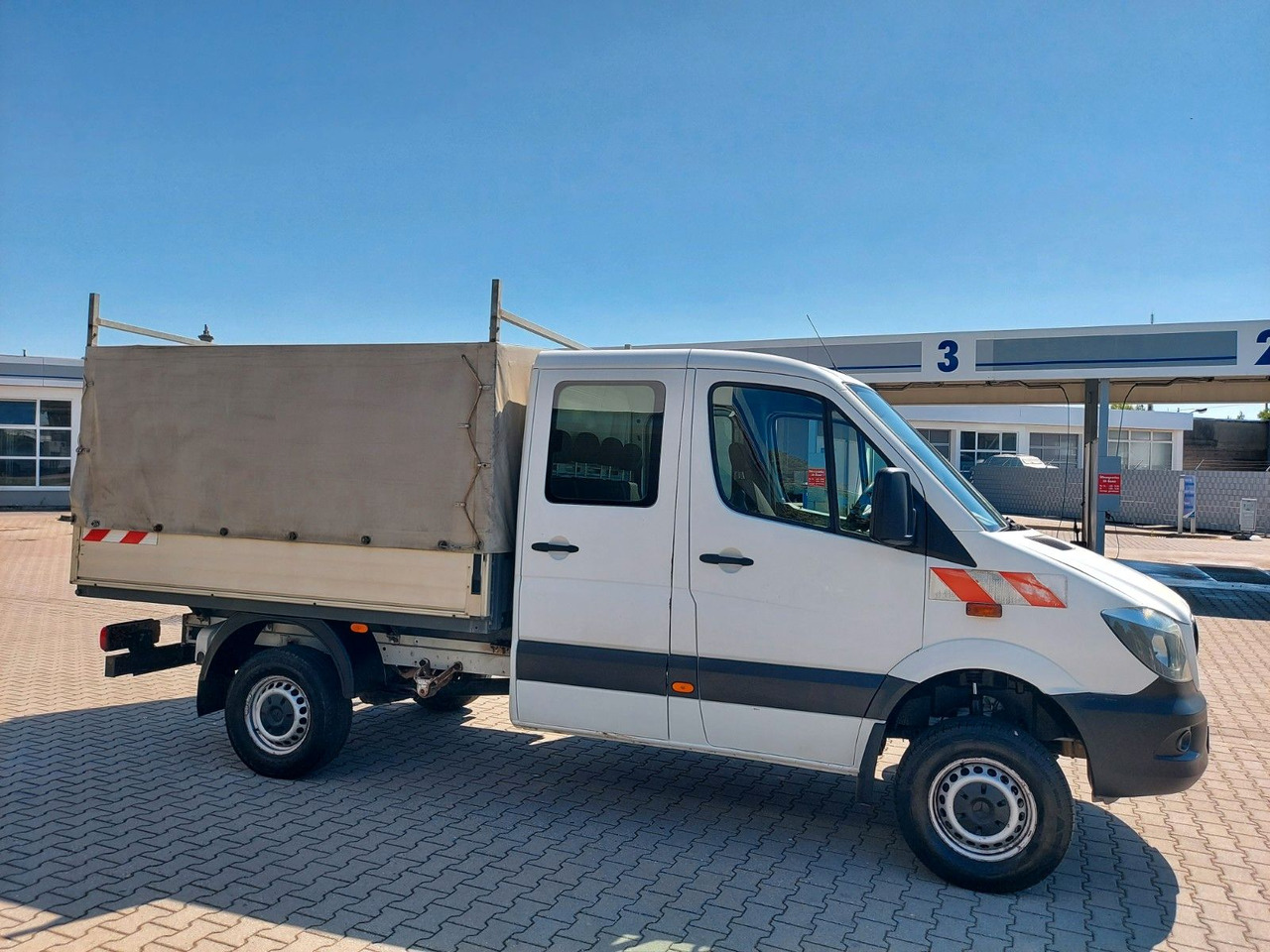 Pasažieru furgons Mercedes-Benz Sprinter II Pritsche DoKa 6 Sitze 316 CDI 4X4: foto 10 Pasažieru furgons Mercedes-Benz Sprinter II Pritsche DoKa 6 Sitze 316 CDI 4X4: foto 10