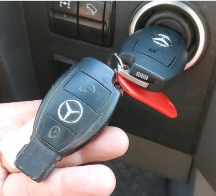 Pasažieru furgons Mercedes-Benz Sprinter II Pritsche DoKa 6 Sitze 316 CDI 4X4: foto 15 Pasažieru furgons Mercedes-Benz Sprinter II Pritsche DoKa 6 Sitze 316 CDI 4X4: foto 15