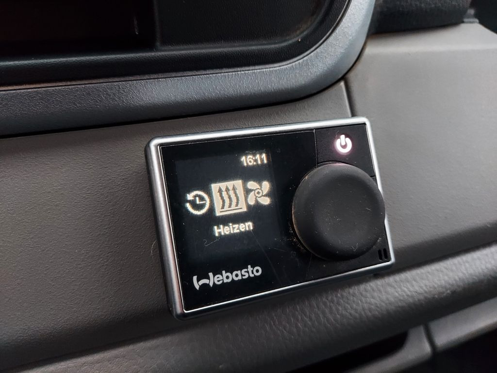 Mitsubishi CANTER FUSO DOKA 6 Sitze Klima 3 Seiten Kipper Mitsubishi CANTER FUSO DOKA 6 Sitze Klima 3 Seiten Kipper - Komercauto pašizgāzējs, Kravas-pasažieru furgons: foto 2 Mitsubishi CANTER FUSO DOKA 6 Sitze Klima 3 Seiten Kipper Mitsubishi CANTER FUSO DOKA 6 Sitze Klima 3 Seiten Kipper - Komercauto pašizgāzējs, Kravas-pasažieru furgons: foto 2