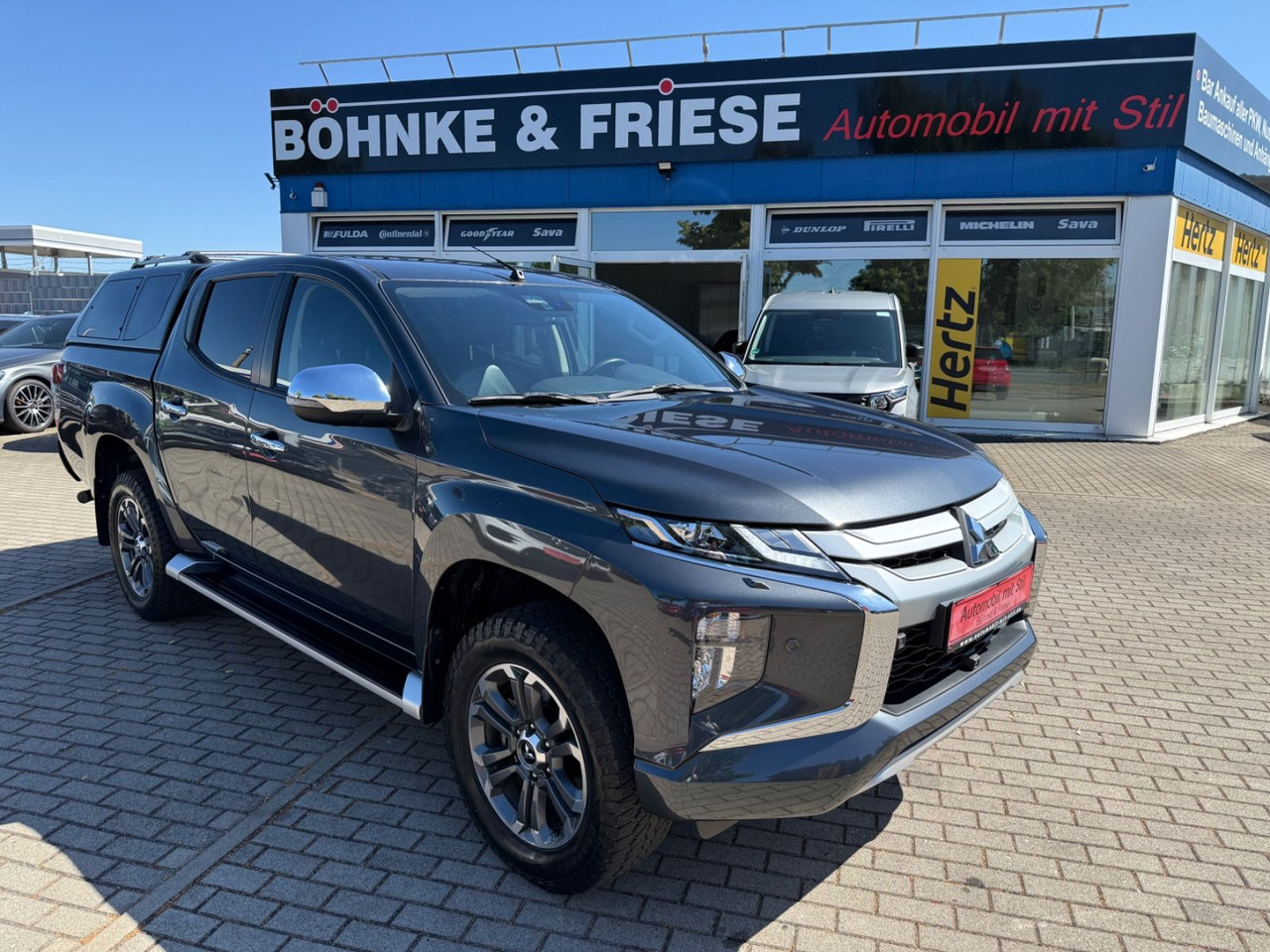 Mitsubishi L200 Basis Doppelkabine 4WD LED LEDER NAVI ACC - SUV: foto 1 Mitsubishi L200 Basis Doppelkabine 4WD LED LEDER NAVI ACC - SUV: foto 1