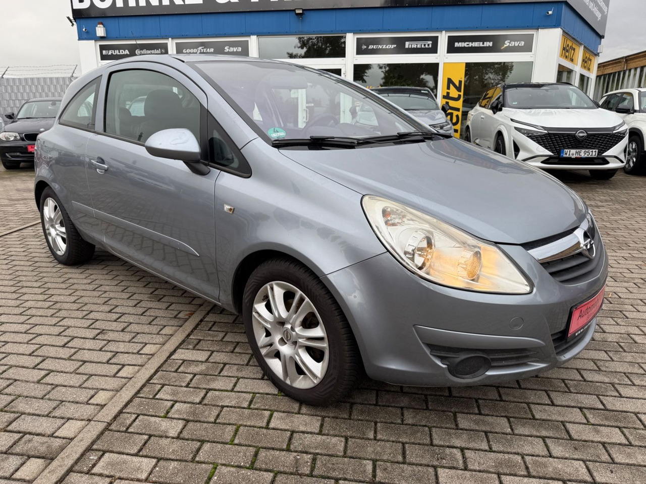 Opel Corsa D Edition KLIMA ALLWETTER REIFEN TÜV 26 - Vieglā automašīna: foto 2 Opel Corsa D Edition KLIMA ALLWETTER REIFEN TÜV 26 - Vieglā automašīna: foto 2