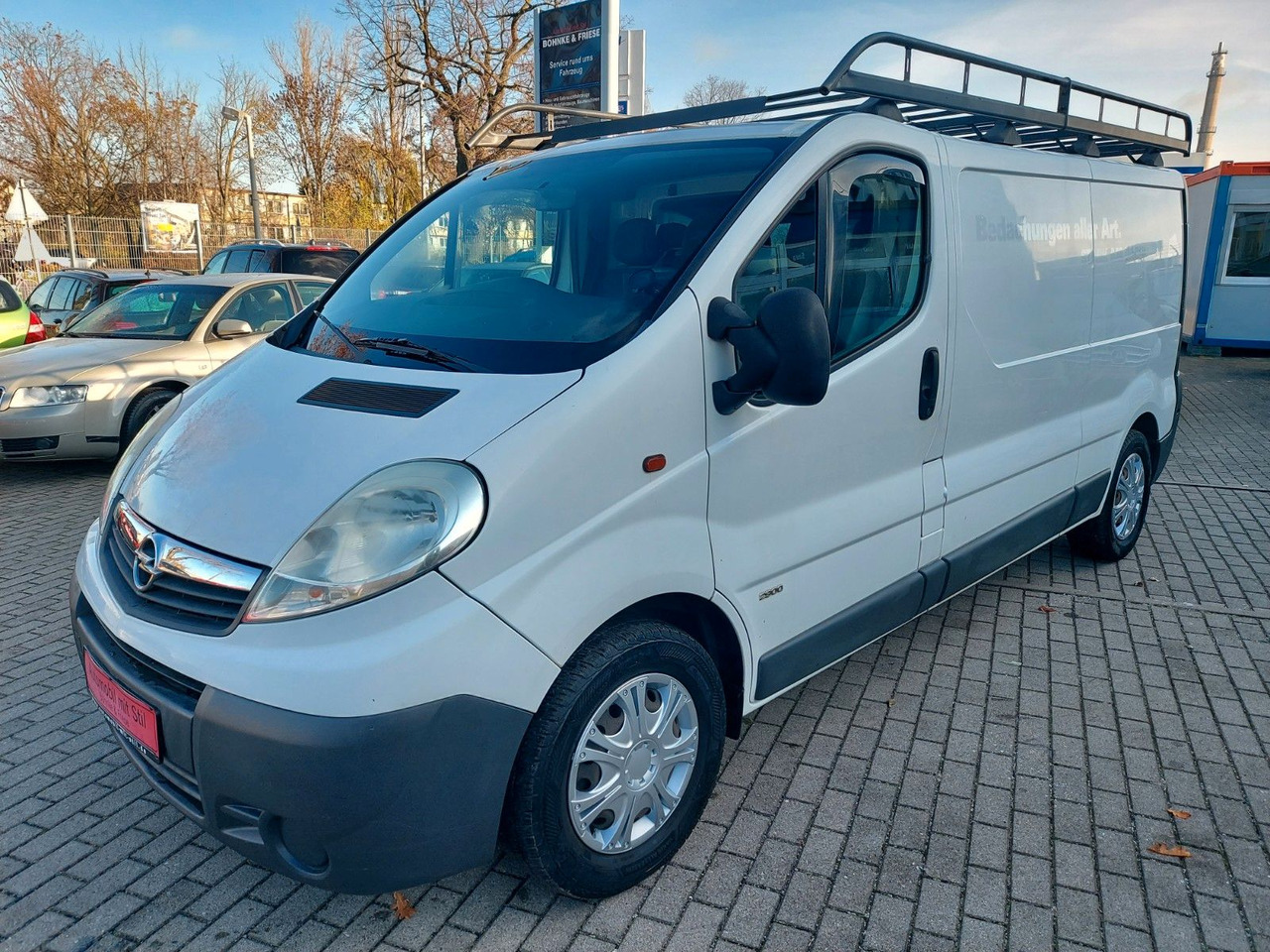 Opel Vivaro Kasten Kombi L2H1 2,9t Klima - Pasažieru furgons: foto 3 Opel Vivaro Kasten Kombi L2H1 2,9t Klima - Pasažieru furgons: foto 3