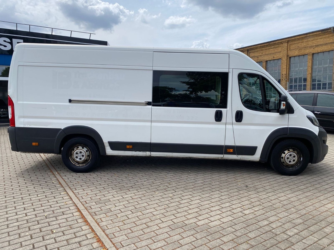 Peugeot Boxer Kasten Hochraum 435 L4H2 Komfort Plus Blue - Pasažieru furgons: foto 5 Peugeot Boxer Kasten Hochraum 435 L4H2 Komfort Plus Blue - Pasažieru furgons: foto 5
