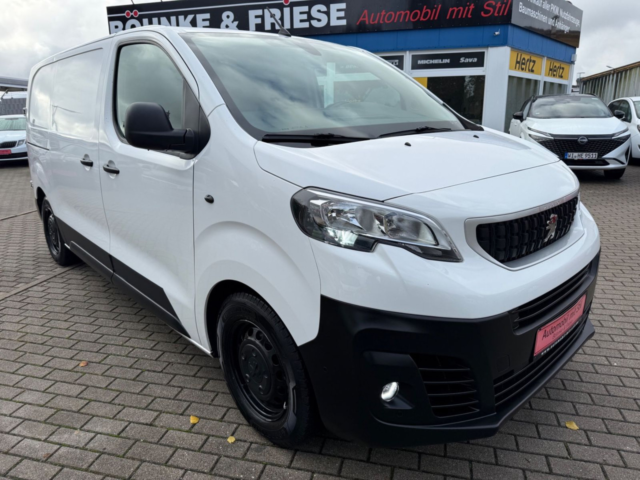 Peugeot Expert Kasten Premium L2 SHZ KLIMA STANDHEIZUNG - Pasažieru furgons: foto 2 Peugeot Expert Kasten Premium L2 SHZ KLIMA STANDHEIZUNG - Pasažieru furgons: foto 2