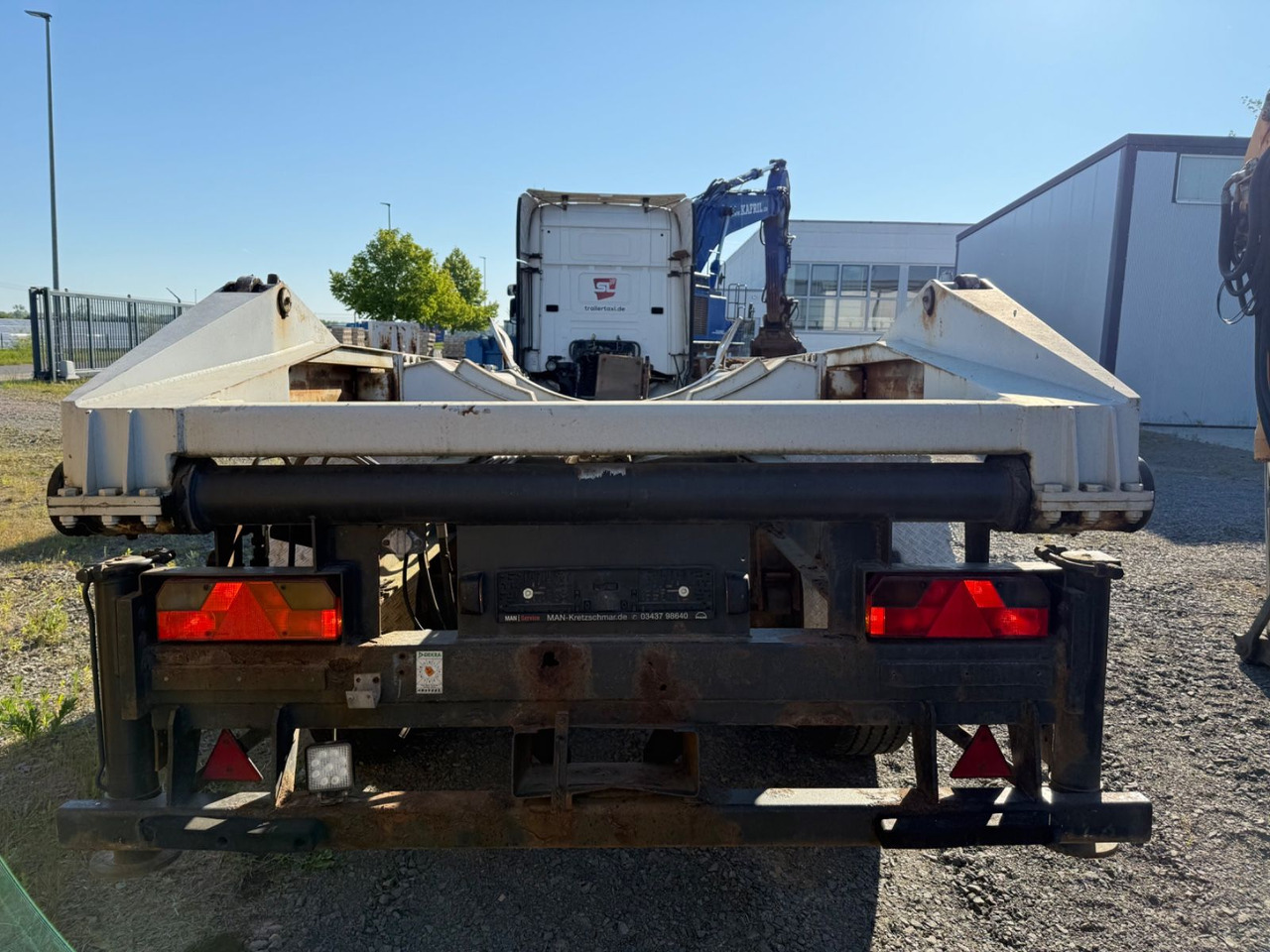 M-TEC MATHIS SILO AUFSTELLER TÜV NEU - Piekabe: foto 4 M-TEC MATHIS SILO AUFSTELLER TÜV NEU - Piekabe: foto 4