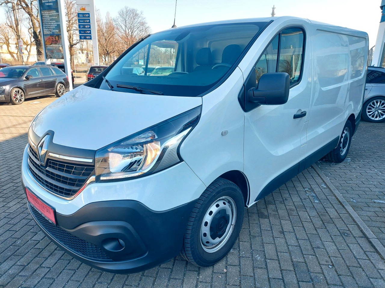 Renault Trafic Kasten L1H1 2,8t Komfort Klima Navi Tempo Renault Trafic Kasten L1H1 2,8t Komfort Klima Navi Tempo - Mikroautobuss, Pasažieru furgons: foto 5 Renault Trafic Kasten L1H1 2,8t Komfort Klima Navi Tempo Renault Trafic Kasten L1H1 2,8t Komfort Klima Navi Tempo - Mikroautobuss, Pasažieru furgons: foto 5