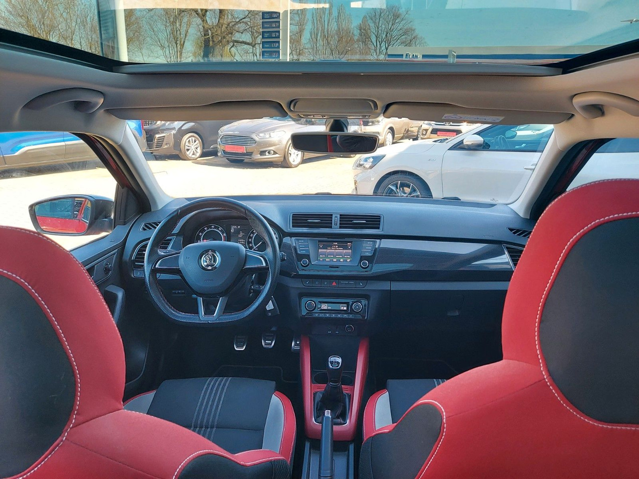Skoda Fabia Monte Carlo Panorama Klima Sport Sitzheiz. - Vieglā automašīna: foto 2 Skoda Fabia Monte Carlo Panorama Klima Sport Sitzheiz. - Vieglā automašīna: foto 2