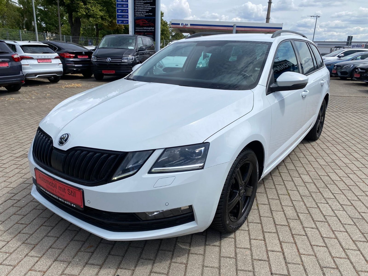 Skoda Octavia Combi Soleil DSG LED Radar ACC - Vieglā automašīna: foto 3 Skoda Octavia Combi Soleil DSG LED Radar ACC - Vieglā automašīna: foto 3