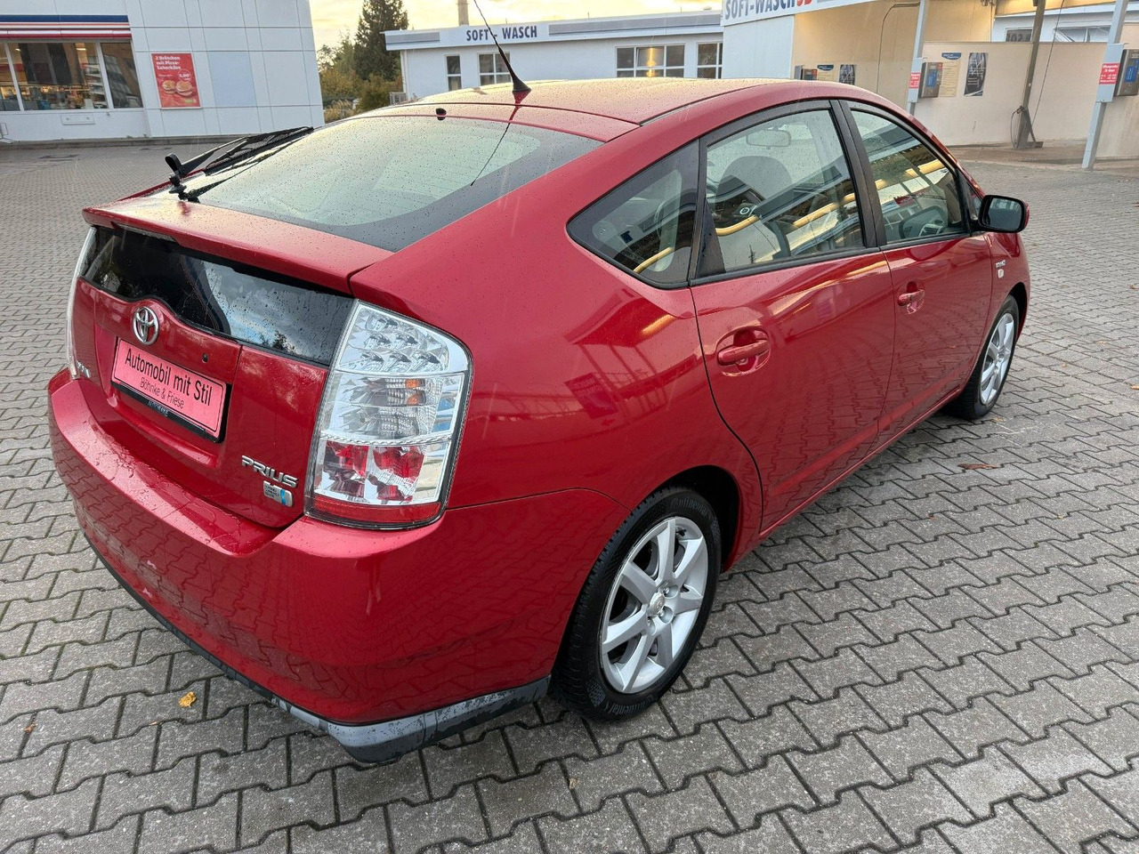 Toyota Prius Sol Automatik Klima Tempomat Bluetooth - Sedans: foto 3 Toyota Prius Sol Automatik Klima Tempomat Bluetooth - Sedans: foto 3