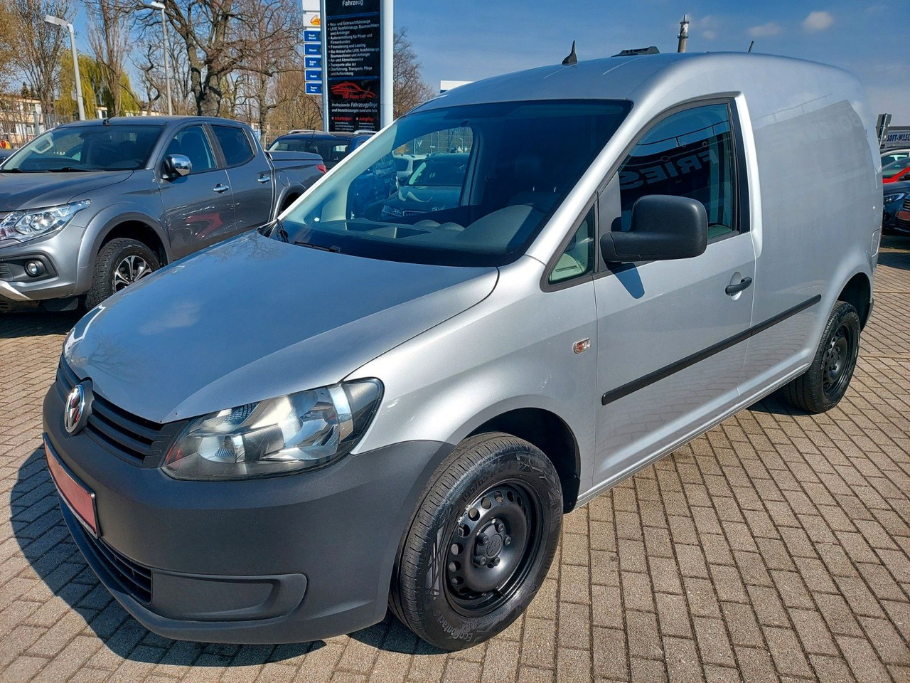 Volkswagen Caddy Kasten Kombi 4Motion 4x4 Klima Standheiz. - Pasažieru furgons: foto 4 Volkswagen Caddy Kasten Kombi 4Motion 4x4 Klima Standheiz. - Pasažieru furgons: foto 4