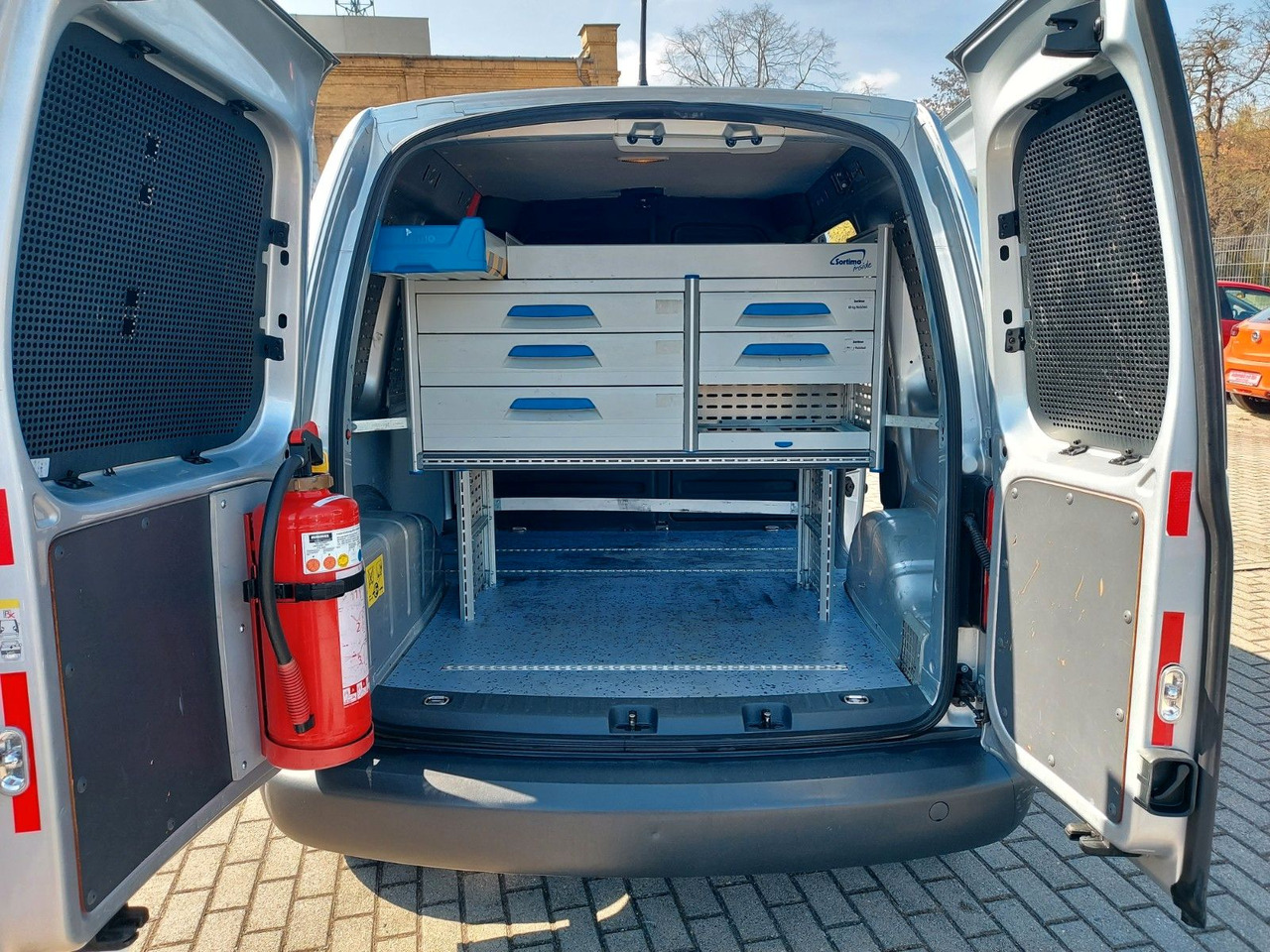 Volkswagen Caddy Kasten Kombi 4Motion 4x4 Klima Standheiz. - Pasažieru furgons: foto 2 Volkswagen Caddy Kasten Kombi 4Motion 4x4 Klima Standheiz. - Pasažieru furgons: foto 2