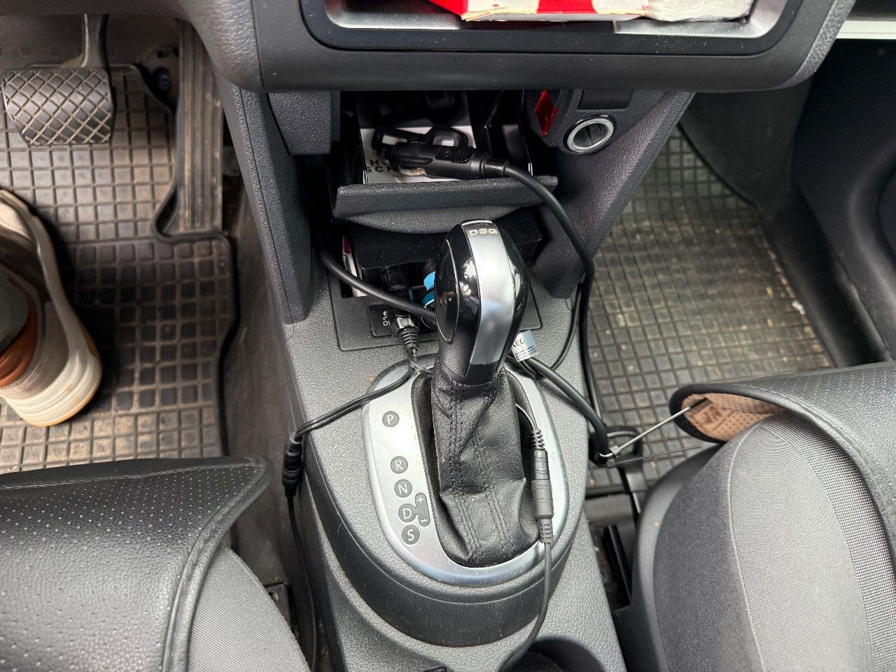 Volkswagen Caddy Maxi Kasten/Kombi Maxi DSG KLIMA AHK - Pasažieru furgons: foto 4 Volkswagen Caddy Maxi Kasten/Kombi Maxi DSG KLIMA AHK - Pasažieru furgons: foto 4