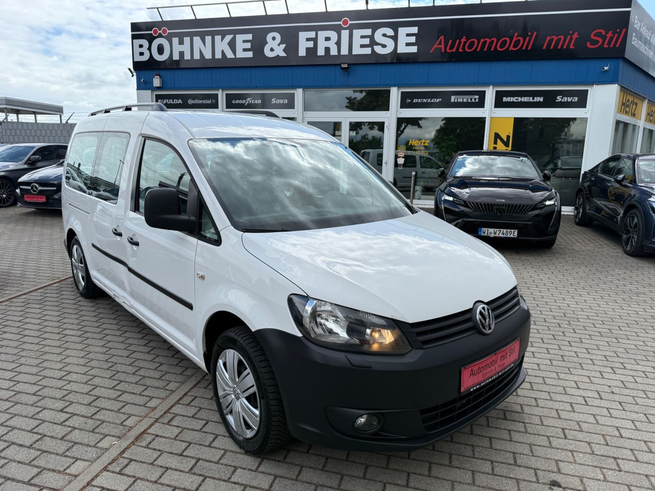 Volkswagen Caddy Maxi KastenKombi 5 SITZER KLIMAA SHZ AHK - Pasažieru furgons: foto 1 Volkswagen Caddy Maxi KastenKombi 5 SITZER KLIMAA SHZ AHK - Pasažieru furgons: foto 1