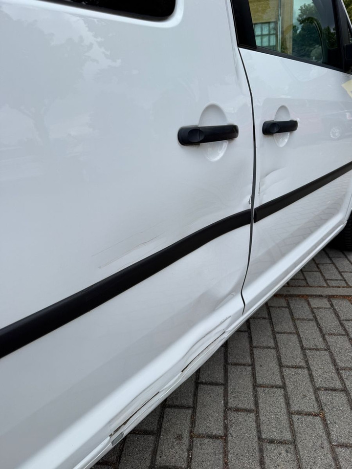 Volkswagen Caddy Maxi KastenKombi 5 SITZER KLIMAA SHZ AHK - Pasažieru furgons: foto 5 Volkswagen Caddy Maxi KastenKombi 5 SITZER KLIMAA SHZ AHK - Pasažieru furgons: foto 5