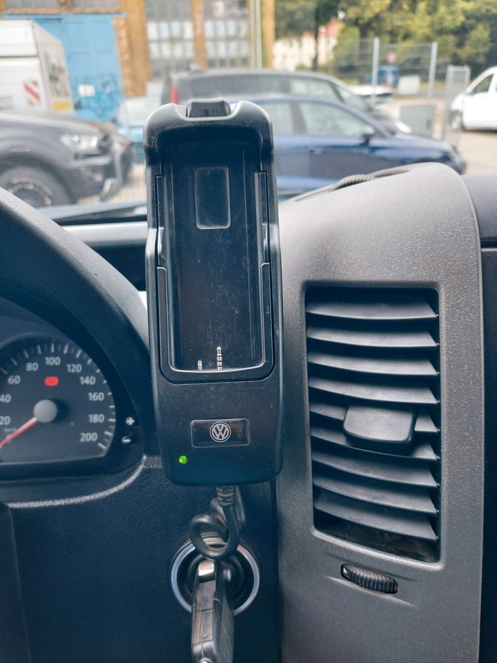 Volkswagen Crafter Kasten 35 L2H2 Hoch lang Standheiz - Pasažieru furgons: foto 3 Volkswagen Crafter Kasten 35 L2H2 Hoch lang Standheiz - Pasažieru furgons: foto 3