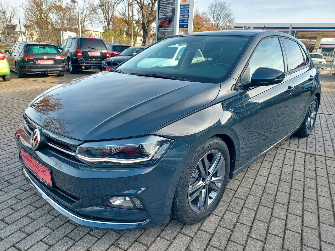 Volkswagen Polo VI Highline DSG ACC Radar Panorama 8x Räder - Sedans: foto 5 Volkswagen Polo VI Highline DSG ACC Radar Panorama 8x Räder - Sedans: foto 5