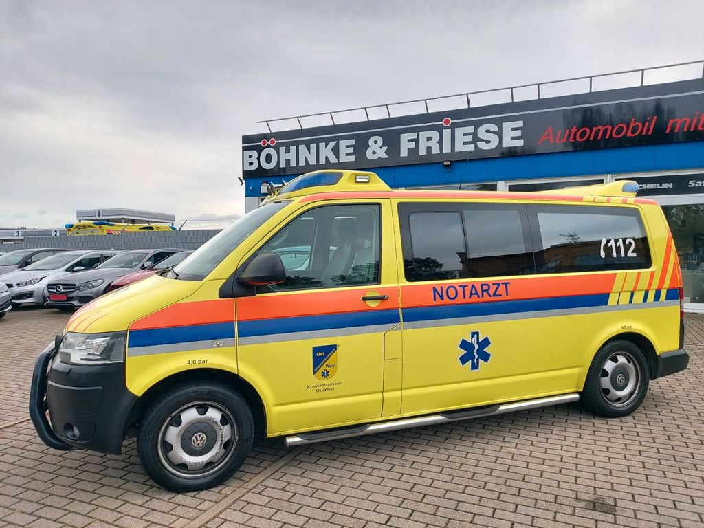 Ātrās palīdzības mašīna Volkswagen T5 Transporter DSG Kombi lang 4Motion NotarztNEF: foto 10