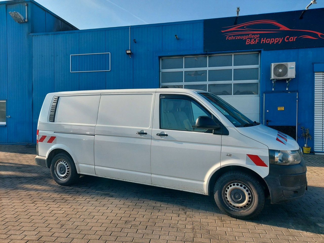 Volkswagen T5 Transporter Kasten Kombi lang 4Motion - Pasažieru furgons: foto 1 Volkswagen T5 Transporter Kasten Kombi lang 4Motion - Pasažieru furgons: foto 1