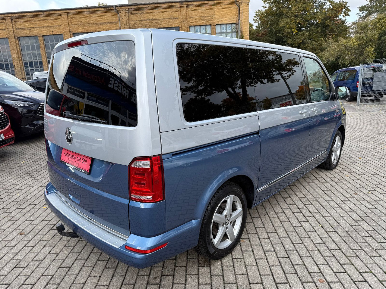 Volkswagen T6 Multivan Generation Six 4Motion LED NAVI LEDE - Pasažieru furgons: foto 4 Volkswagen T6 Multivan Generation Six 4Motion LED NAVI LEDE - Pasažieru furgons: foto 4