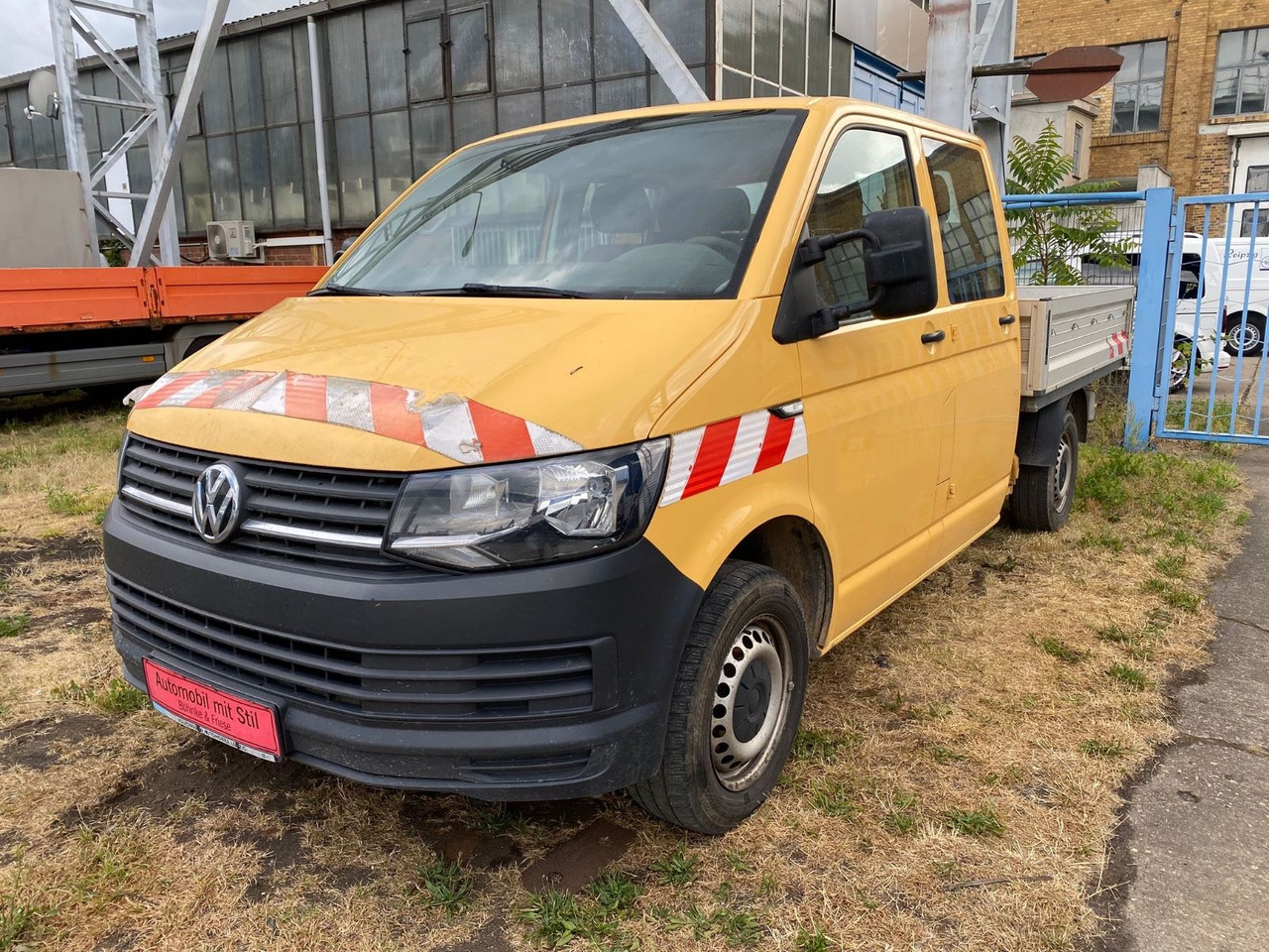 Volkswagen T6 Transporter Pritsche DOKA KLIMA NAVI MOTORSCH - Automašīna ar kravas platformu, Kravas-pasažieru furgons: foto 1 Volkswagen T6 Transporter Pritsche DOKA KLIMA NAVI MOTORSCH - Automašīna ar kravas platformu, Kravas-pasažieru furgons: foto 1