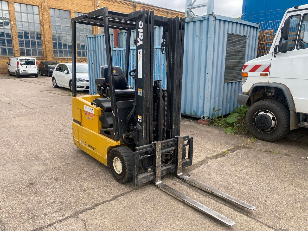 Yale Stapler ERP16ATF E1980 48Volt 1550kg - Elektroiekrāvējs: foto 1 Yale Stapler ERP16ATF E1980 48Volt 1550kg - Elektroiekrāvējs: foto 1