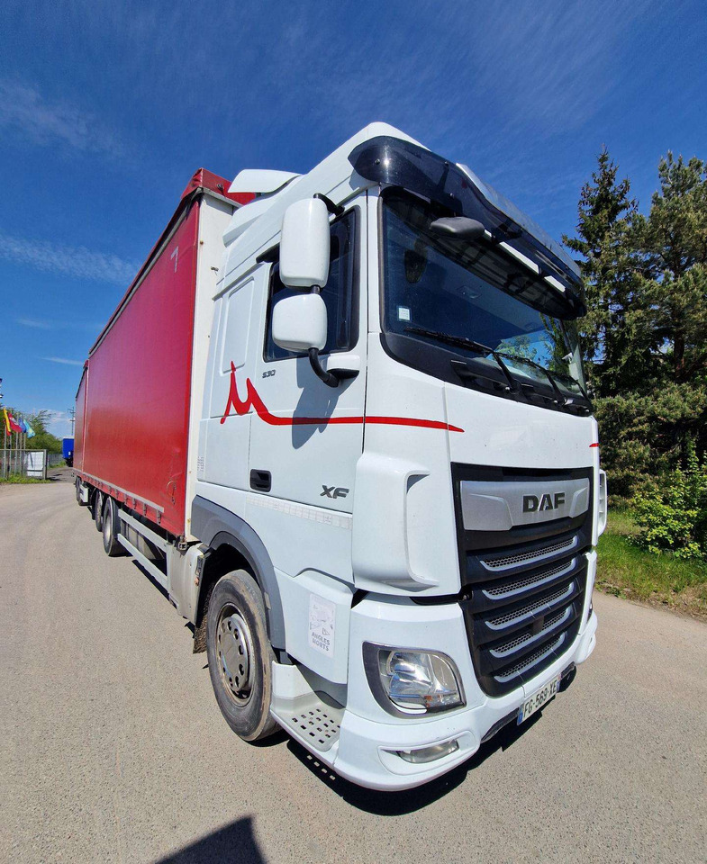 DAF XF 530 FT - Kravas automašīna ar tentu: foto 4 DAF XF 530 FT - Kravas automašīna ar tentu: foto 4