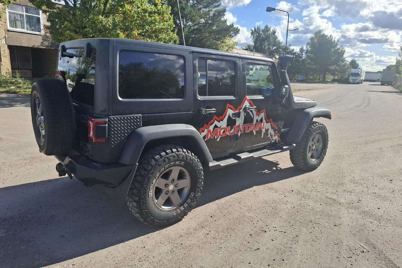 Jeep Wrangler - SUV: foto 3 Jeep Wrangler - SUV: foto 3