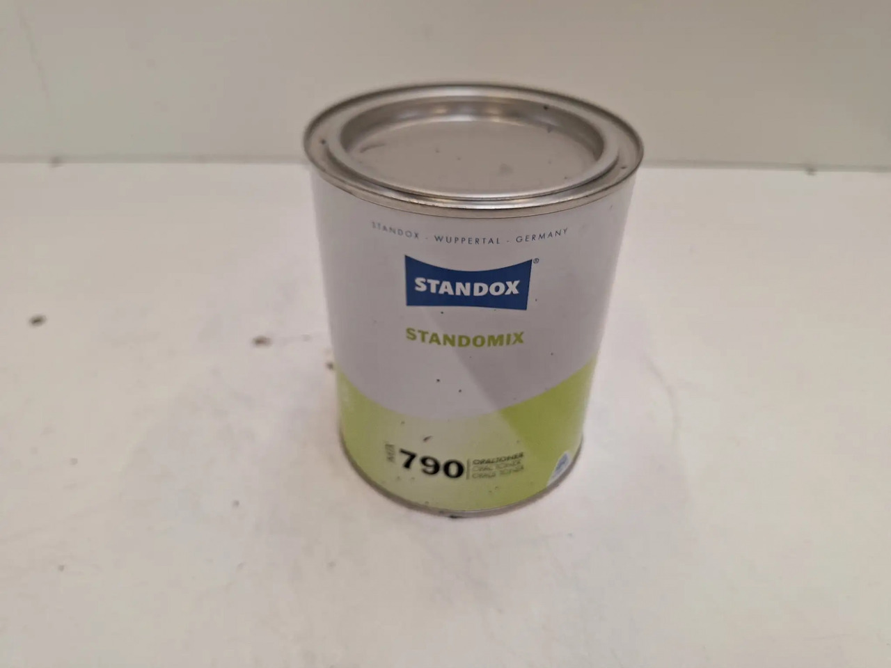 1 Dose Standomix (Standox) - Garāžu aprīkojums: foto 1 1 Dose Standomix (Standox) - Garāžu aprīkojums: foto 1