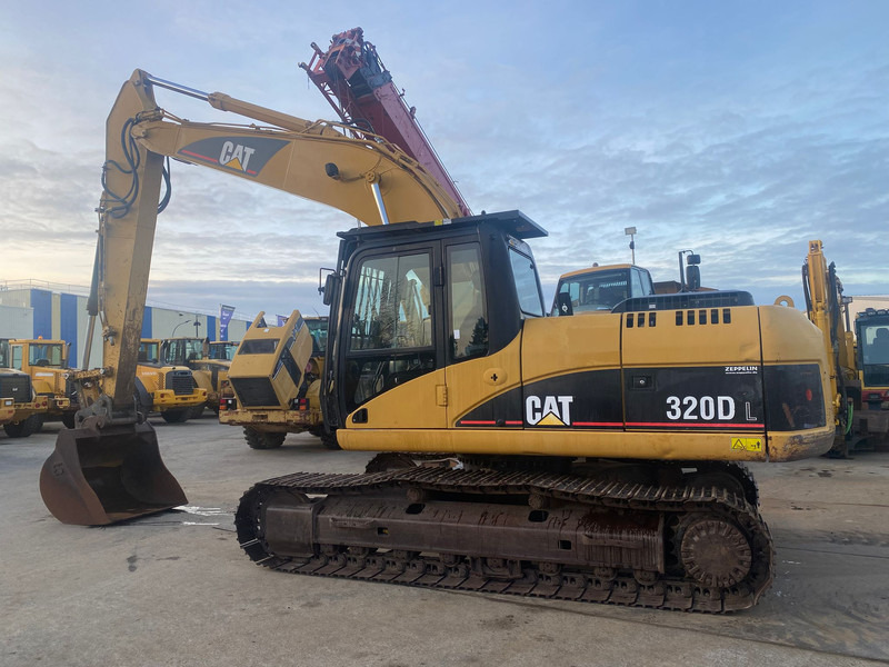 Caterpillar 320 DL NVT - Kāpurķēžu ekskavators: foto 1 Caterpillar 320 DL NVT - Kāpurķēžu ekskavators: foto 1