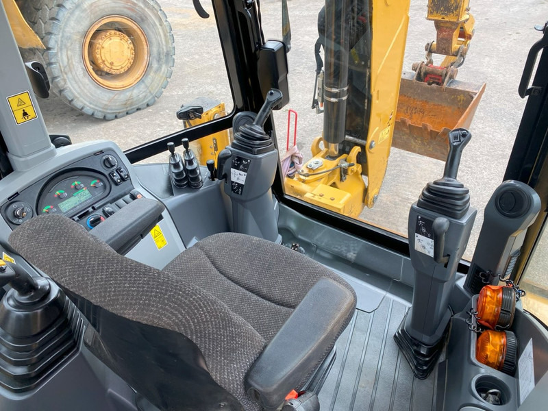 Caterpillar 432F2 NVT - Ekskavators-iekrāvējs: foto 5 Caterpillar 432F2 NVT - Ekskavators-iekrāvējs: foto 5