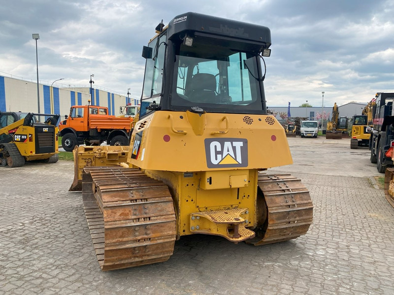 Caterpillar D6K LGP NVT - Buldozers: foto 4 Caterpillar D6K LGP NVT - Buldozers: foto 4