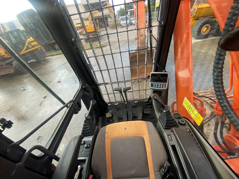 Doosan DX 255 LC NVT - Kāpurķēžu ekskavators: foto 4 Doosan DX 255 LC NVT - Kāpurķēžu ekskavators: foto 4