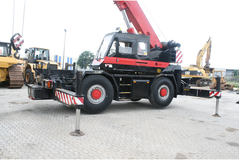 Visurgājējs celtnis Tadano TR300EX NVT: foto 18