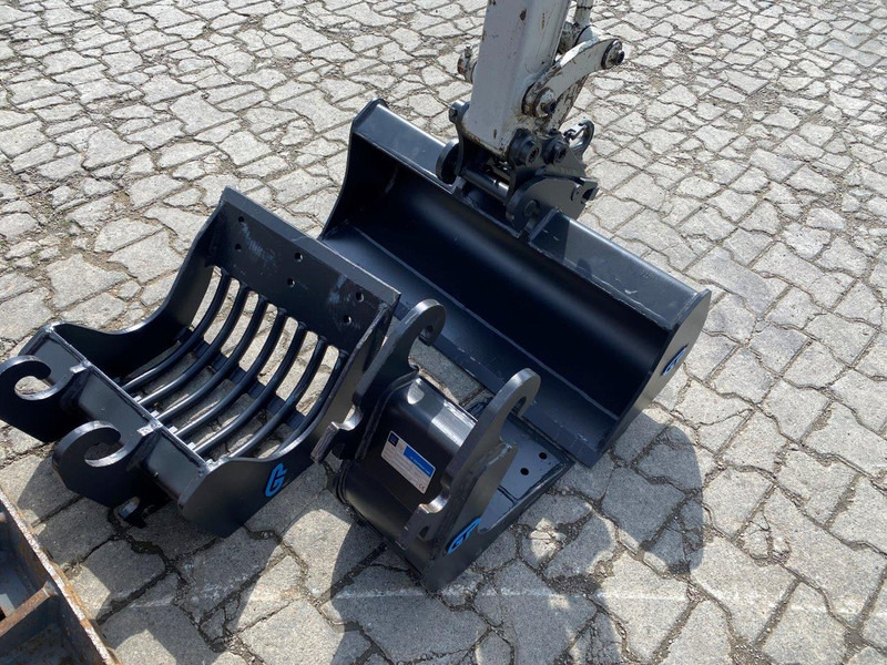 Takeuchi TB210R NVT - Mini-ekskavators: foto 5 Takeuchi TB210R NVT - Mini-ekskavators: foto 5