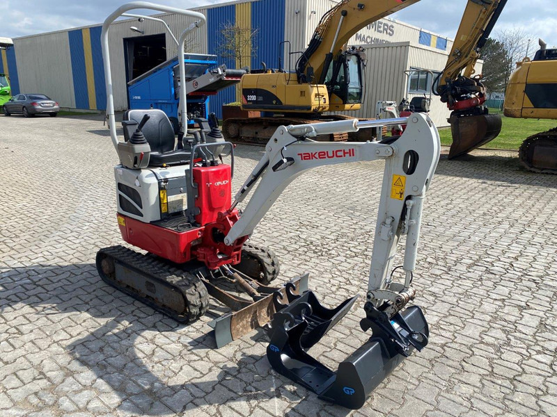 Takeuchi TB210R NVT - Mini-ekskavators: foto 3 Takeuchi TB210R NVT - Mini-ekskavators: foto 3