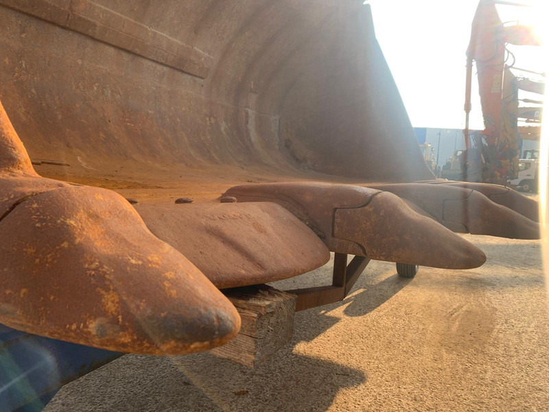 Volvo L350 F - Kauss: foto 5 Volvo L350 F - Kauss: foto 5