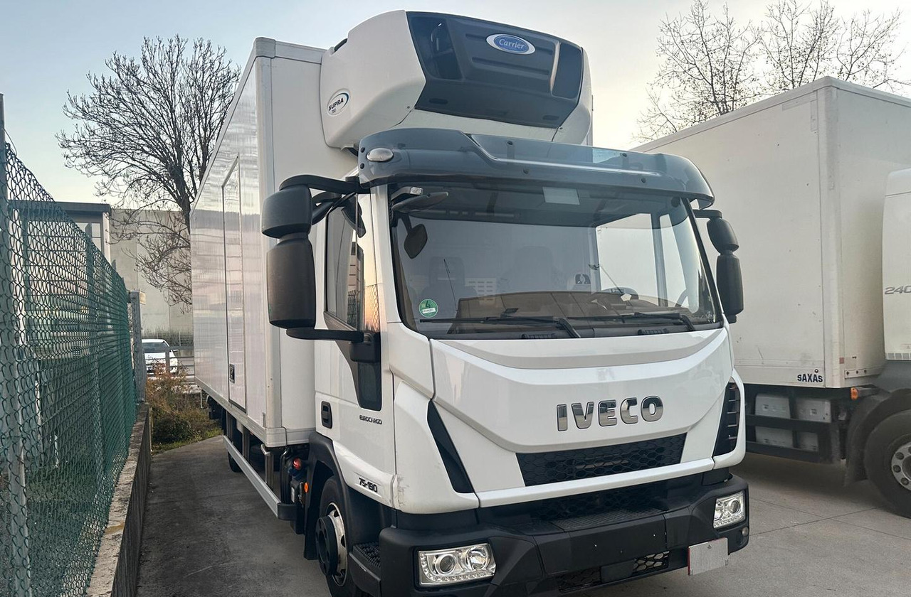 Iveco 75 E 19 P FURGONE ISOTERMICO E SPONDA - Kravas automašīna refrižerators: foto 2 Iveco 75 E 19 P FURGONE ISOTERMICO E SPONDA - Kravas automašīna refrižerators: foto 2